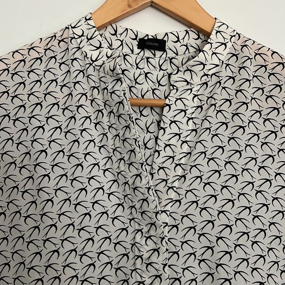 JOSEPH Dara silk tunic blouse black & white bird print size FR 38 (US Medium, M) - Picture 2 of 9